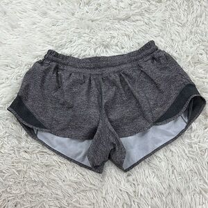 Lululemon Hotty Hot Short II *2.5" Heather Lux Multi Black / Heathered Black